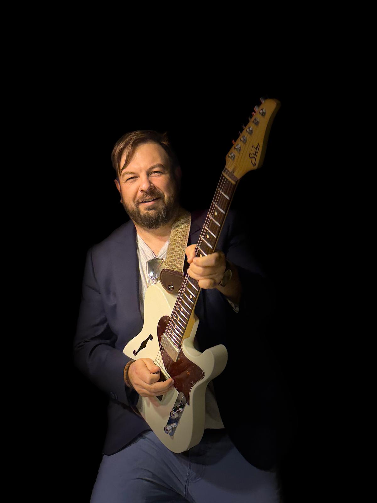 Portret van Seppe, Gitaar